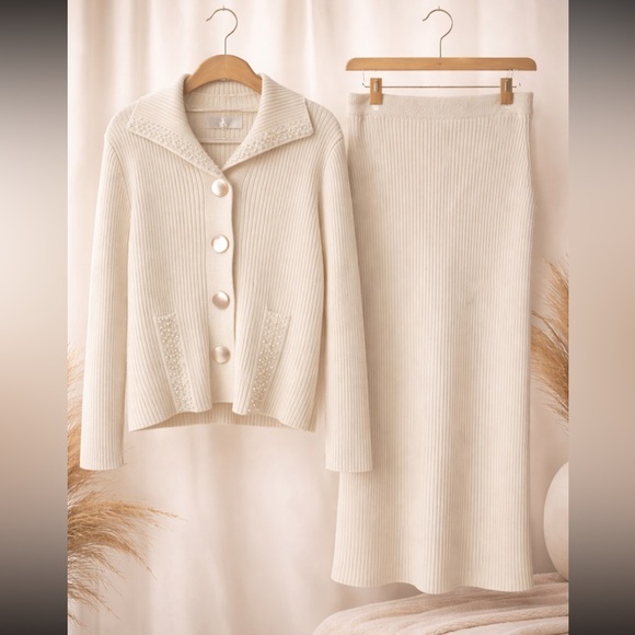 esha design Dresses & Skirts - Elegant Cream Ribbed Maxi Skirt & Sweater Top— Women’s Stretch Knit Size M